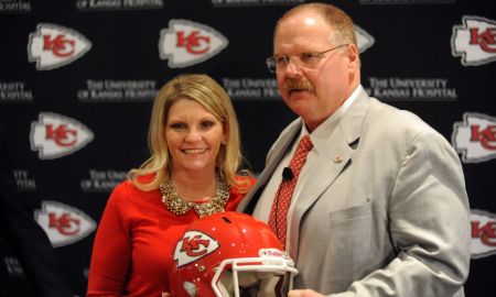 Andy Reid is happily married to&nbsp;Tammy Reid, his wife of over 40 years.